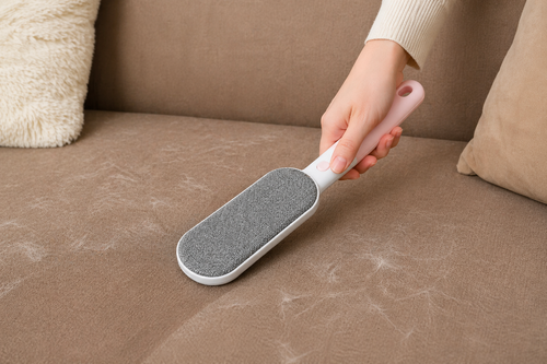 Brosse Anti-Poils Furvix™ – Élimine les poils en 30 secondes